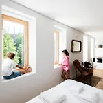 Cozy Graca Lisboa