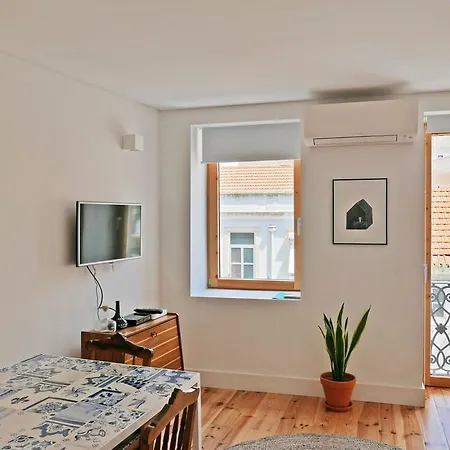 Cozy Graca Lisbon